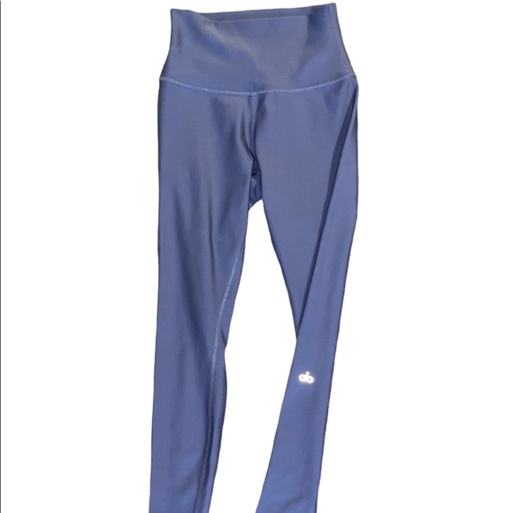 ALO Yoga Pants - Alo Airlift Legging